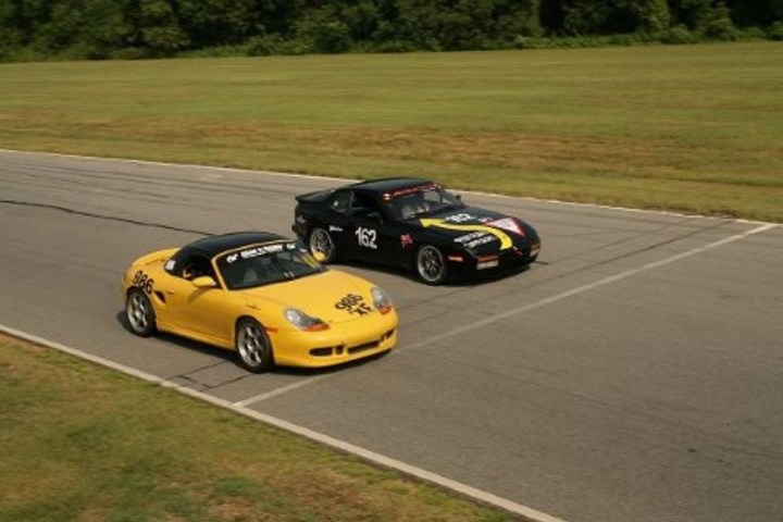 Squeezing in a flying lap during qualifying